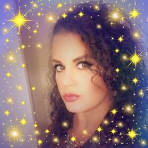 Meet your Posher, Yahaira